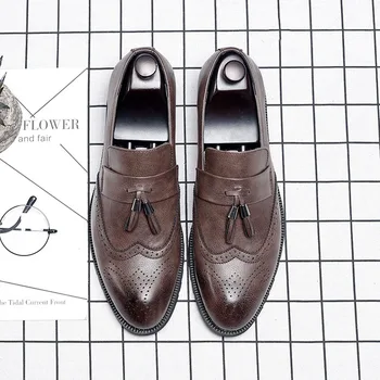 Moški Usnjeni Loafers Znamko Čevlji Klasičnih Tassel Brogue Mans Obutev Formalno Čevlji Priložnostne Bullock Čevlji