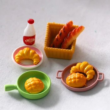 6Pcs Miniaturni 1 / 6 1 / 12 Lutke Simulacije Kruh Lutke Miniaturni Hrana Zajtrk Malica Sladica Kuhinja Igrače