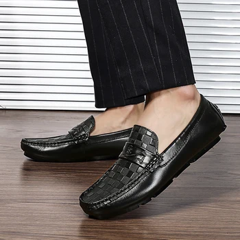 Moške Pravega Usnja Čevlji Črne Moške Priložnostne Čevlji Luksuzne blagovne Znamke 2020 Mens Loafers Moccasins Dihanje Moške Stanovanj Vožnjo Čevlji