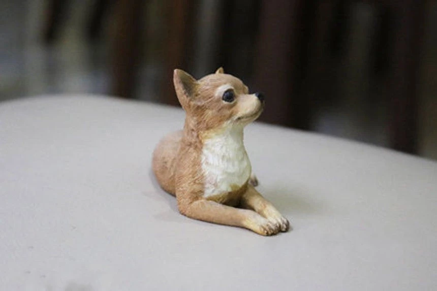 Zbirka Kitajski Lep Chihuahua Rjavi Pes Nebesno Živali Ročno Poslikane Smolo Kip