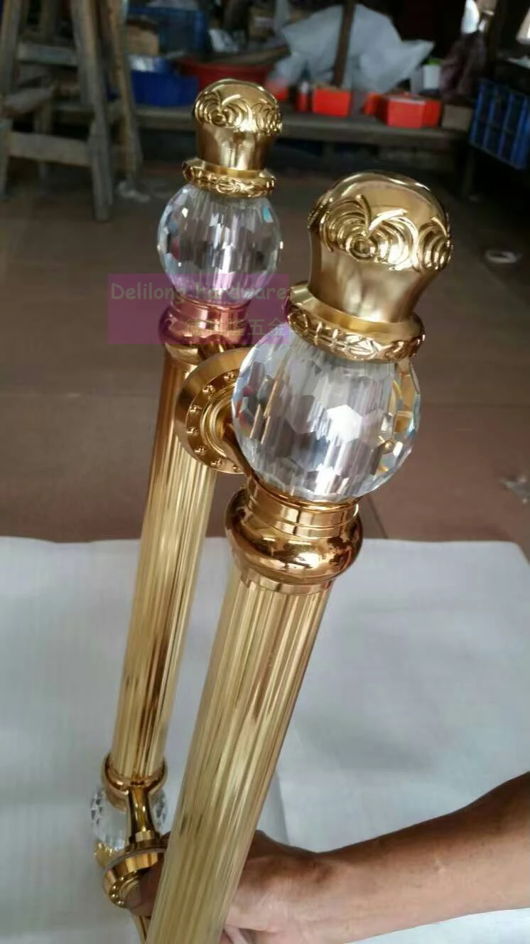 Visoka Kakovost Luksuznih Kristalnega Stekla, Vrata iz Nerjavečega Jekla, Ročaji Zlato Barvo dolžine 400mm