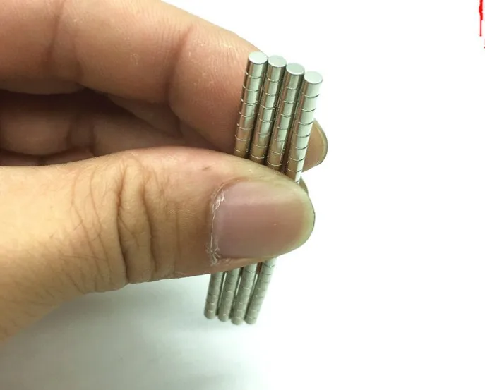 Novi magnet (Nd-Fe-B) ndfeb magneti izdelkov s trajnim magnetom velikosti 5 x 5 5mmx5mm 100pc/veliko