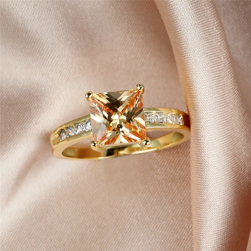 Luksuzni Ženski Šampanjec Crystal Ring Čar Zlato Barvo Tanka Poročni Prstani Za Ženske, Luštna Nevesta Kvadratnih Cirkon Zaročni Prstan