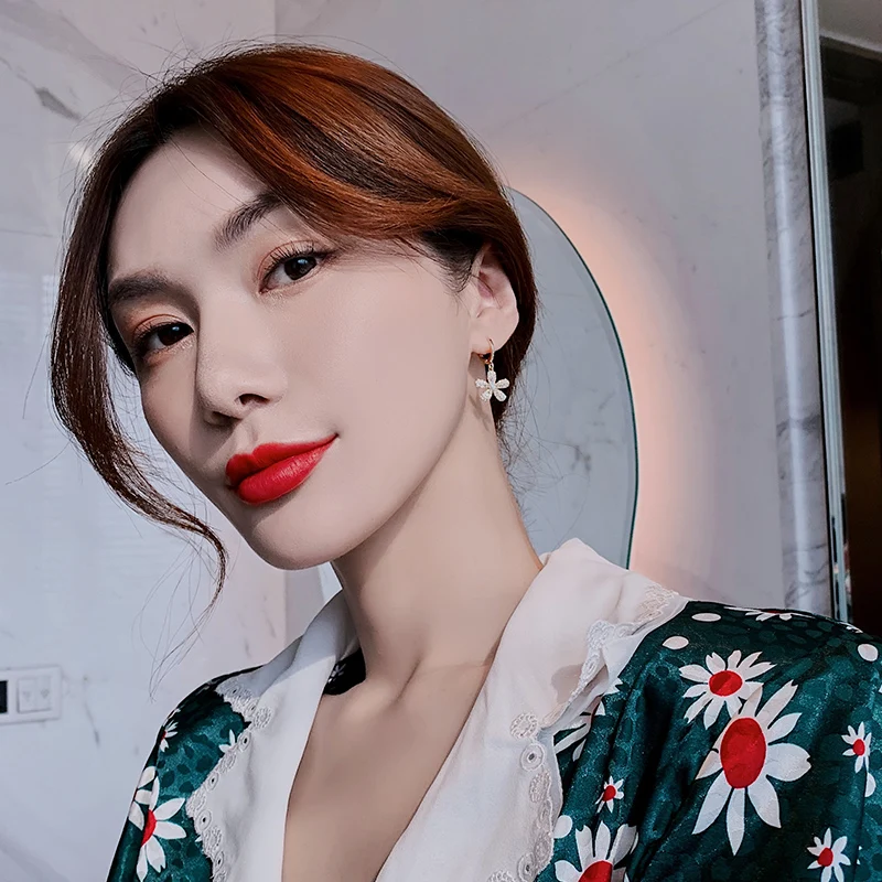 Moda Spusti Uhani za Ženske korejski Cvet Design Cirkonij 2020 Nove Spletne Slaven Visijo Uhan Stranka Nakit Darilo