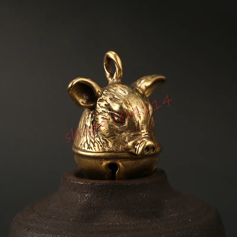 Ustvarjalne čisto medenina, svinjska glava majhen zvon majhen obesek, vrhunsko obrt, nakit