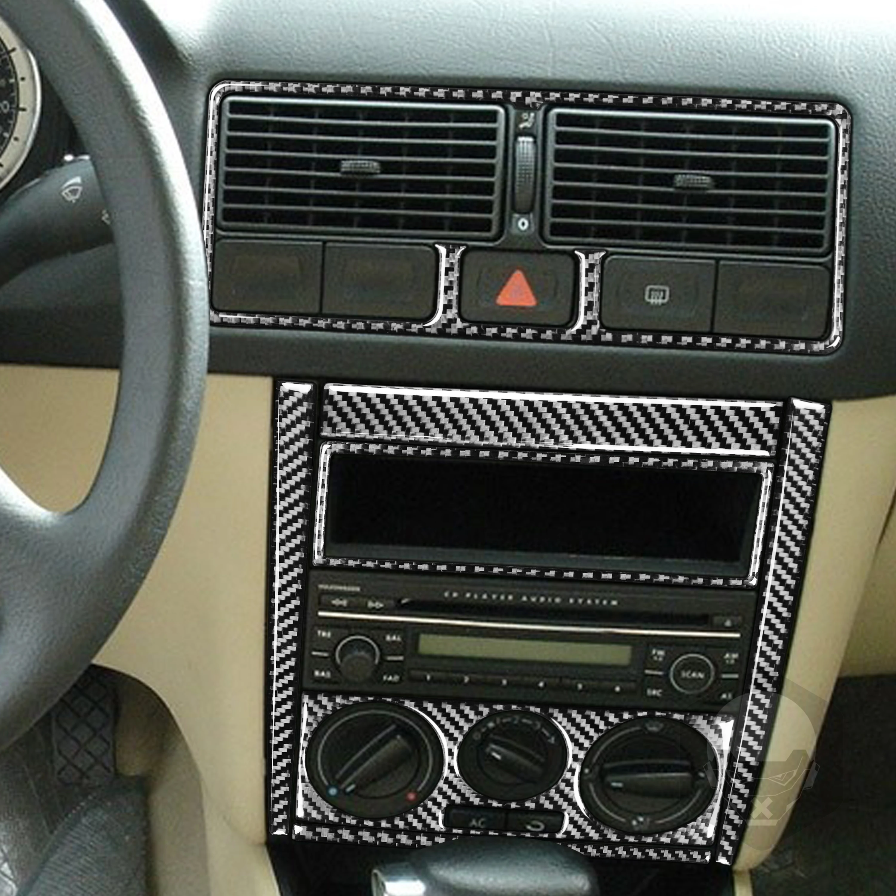 Črna Ogljikovih Vlaken 7PCS Nalepke Center za Nadzor Okvir Trim Vtičnico Radio AC Pokrivajo Notranjost Za Volkswagen VW Golf 4 MK4 1999-2004
