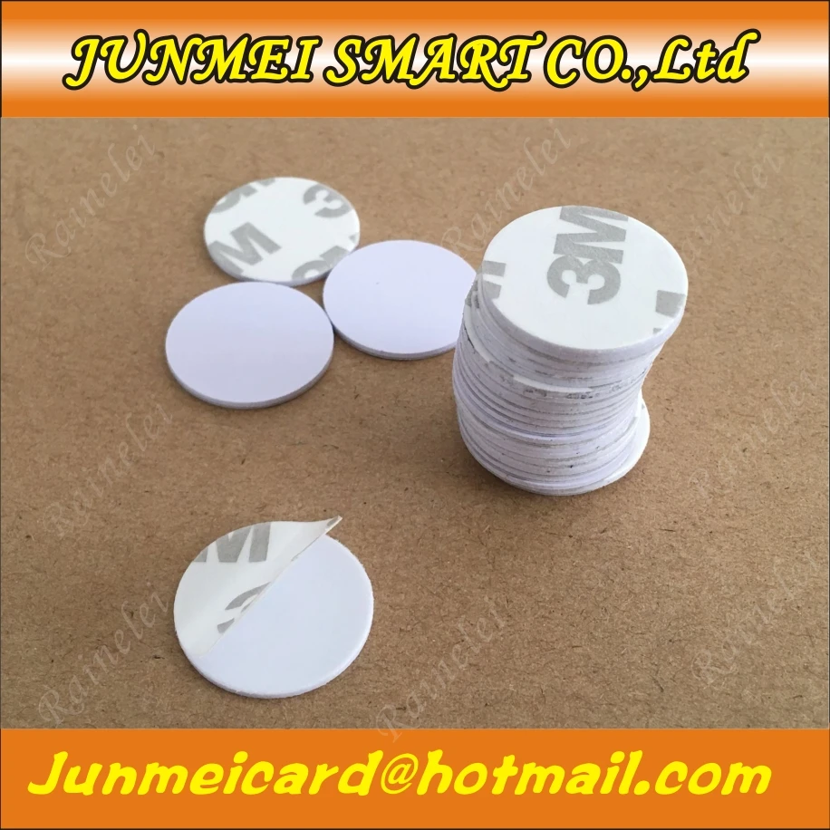 Za brezplačno nakupovanje v 50pcs Oznake NFC 13.56 MHZ ISO14443A RFID Tag Kovanec Kartico Z 3M Lepilo Nalepke 25 mm S50 FM1108 Pametne Kartice