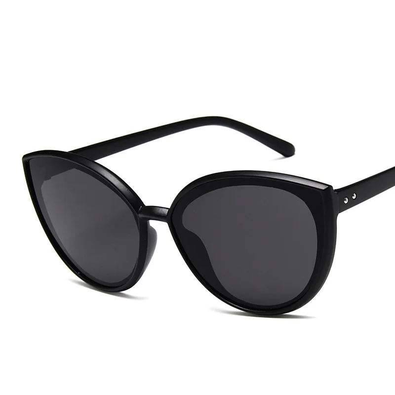 Mačka Oči, Sončna Očala Ženske 2020 Seksi Sončna Očala Moških Oversize Odtenkih Modnih Premaz Lunettes Očala Letnik Oculos Retro Gafas