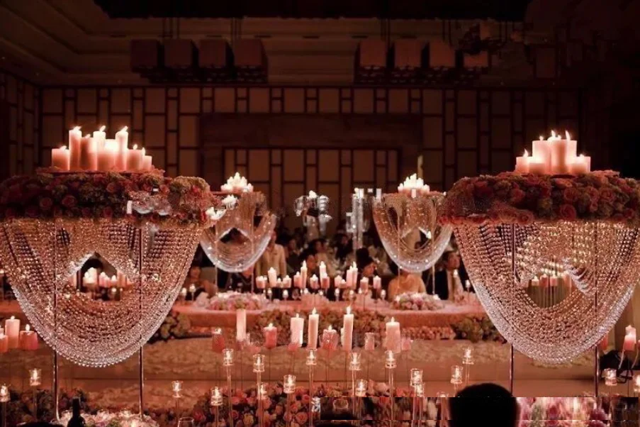 Tovarniško neposredna prodaja novih poroko rekviziti akrilna crystal roža stojalo za torto tabela cvet luksuznem hotelu kristal okraski