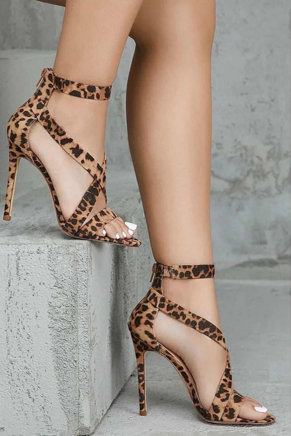 2020 Nove Dame Sandale, ki Modne Seksi Rjava Leopard Ribe Usta Open Toe Sponke Z Navzkrižno Trakov 12 cm Visoke Pete Sandala Črpalke