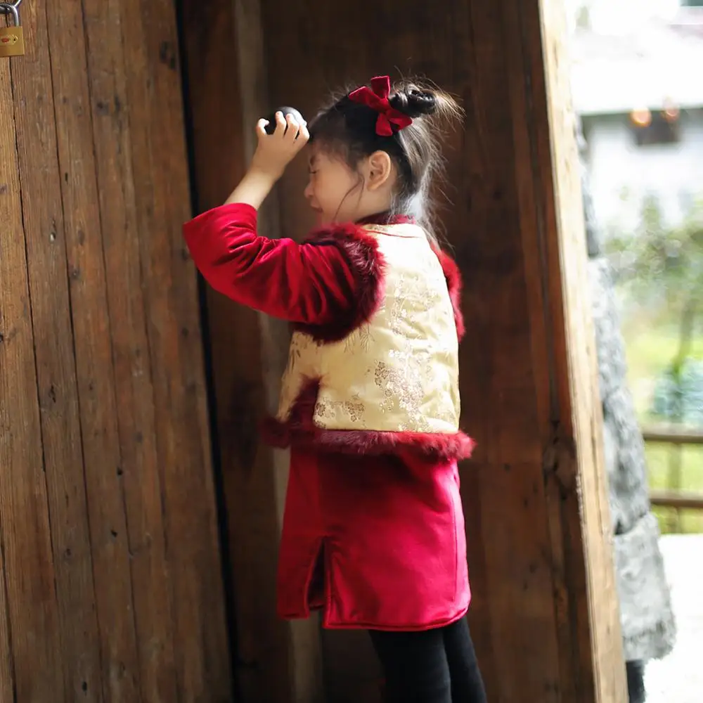 Tradicionalna Kitajska Kostume Hanfu Za Otroke Starih Retro Tang Novo Leto Bo Ustrezala Ples Cheongsam Kimono Malčka Krpo