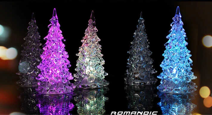 100 KOZARCEV Božično Drevo Akrilna Crystal Mini Spreminjanje LED Nočna Lučka Lučka za Dekoracijo Otroci Igrače Otrok Darilo Trgovini na Polje Ustvarjalne
