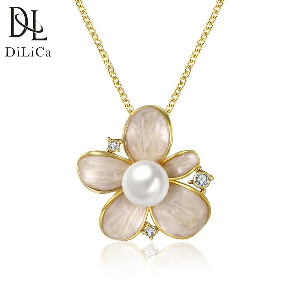 DiLiCa Elegantne Ženske Gold Silver Plated Ogrlica Imitacije Pearl Cvet, Ogrlico, Obesek, Gospa Čare Verige Nakit Ogrlica
