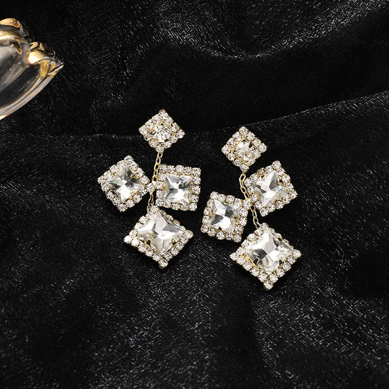 Vintage Kvadratnih Geometrijske Sijoče Kristalno Nosorogovo Uhani za Ženske do leta 2020 Zlato Barvo Zlitine Bling Bling Spusti Nakit Uhani