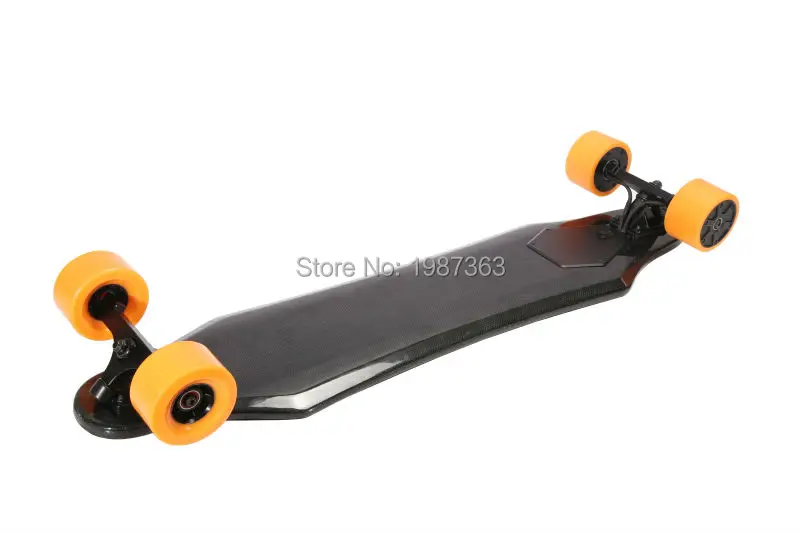 Dual drive zaključen električni skateboard longboard ogljikovih vlaken deck63mm hub motorna kolesa 90 mm 6AH Li-ionska Baterija mini remote