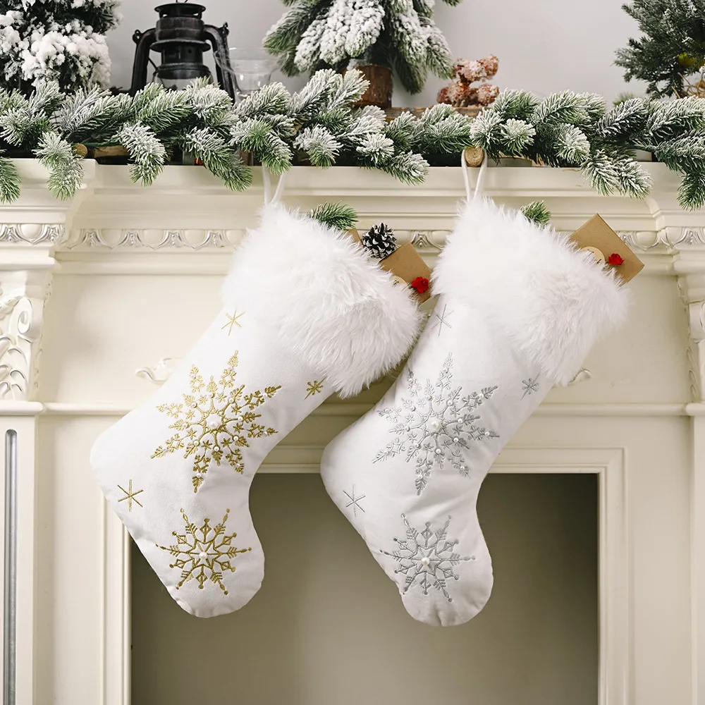 2020 Božični okraski, blago flanela pearl snežinka nogavice ustvarjalno novo plišastih darilo nogavice darilne vrečke