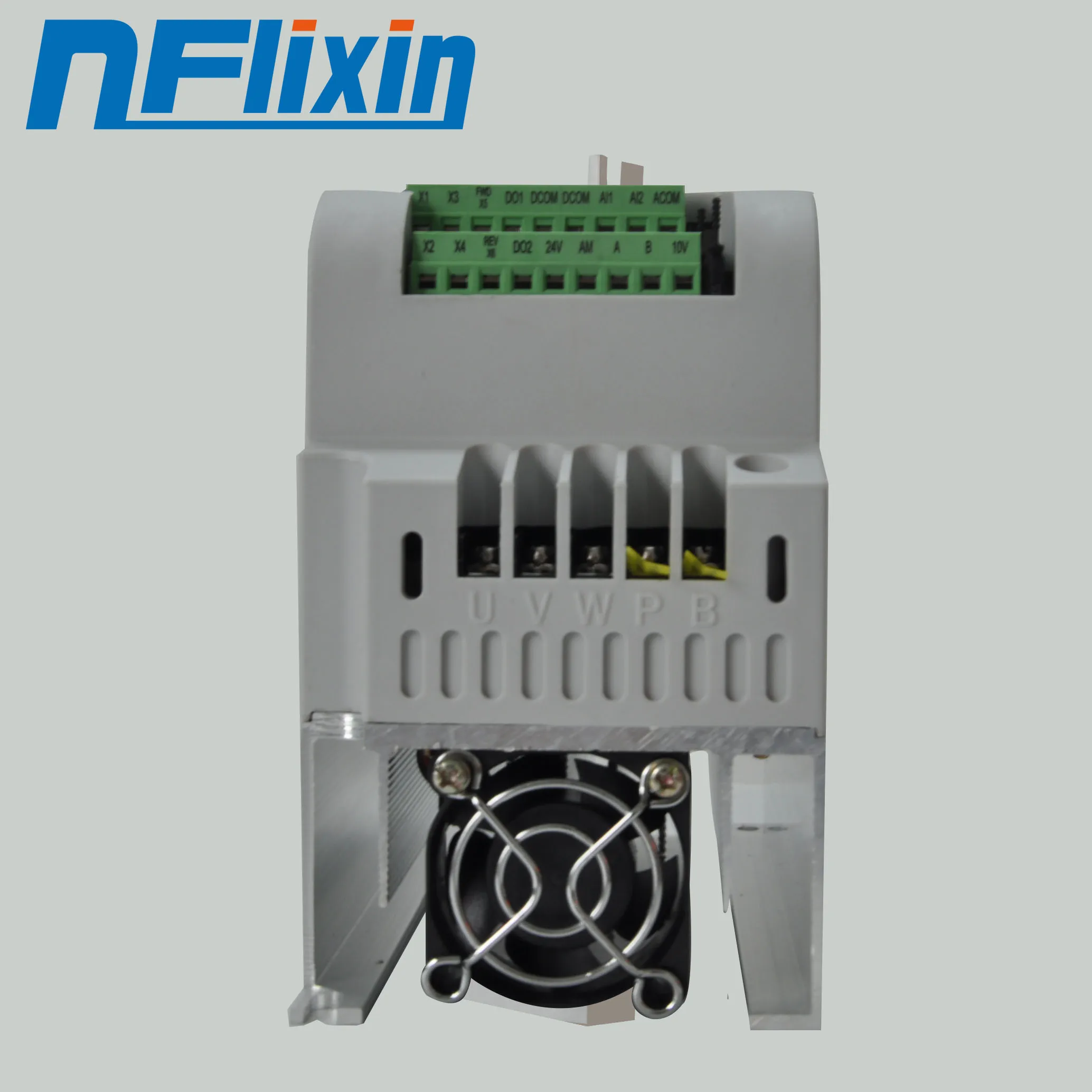Frekvenčni Inverter, 220V 5,5 KW enofazni Vnosa in 3 Fazni Izhod Inverter Spremenljivo Frekvenco Voznik