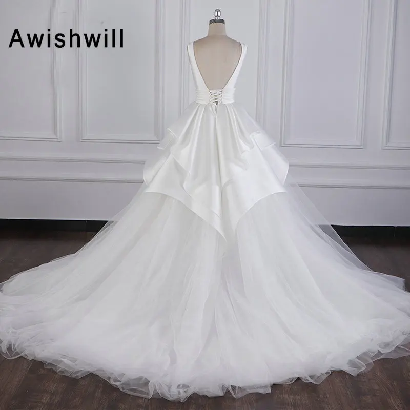 Enostavne Elegantne Bele Poročne Obleke 2020 V Vratu brez Rokavov Saten Til Backless Princesa Nevesta Obleke Haljo de Mariee