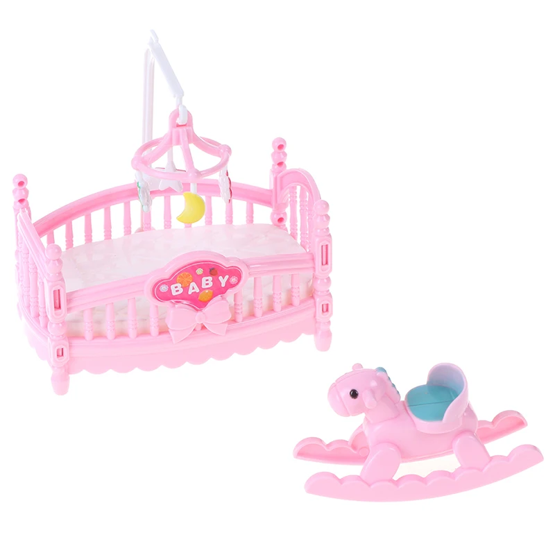 1pc Pink Princess Lutka Pribor Lutka Plastični Otroci Dekliška Darilo Miniaturni Jaslice Posteljo In Lesenega Konja,