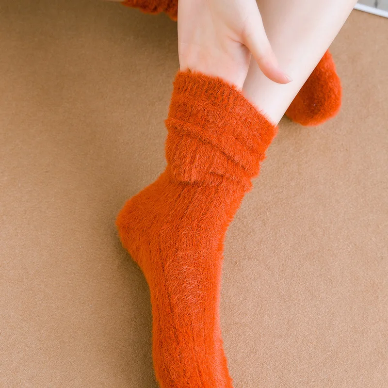 Modna mink Plišastih toplo debelo iglo kup ženske nogavice čiste barve v cevi moda sladko lepoto modne nogavice