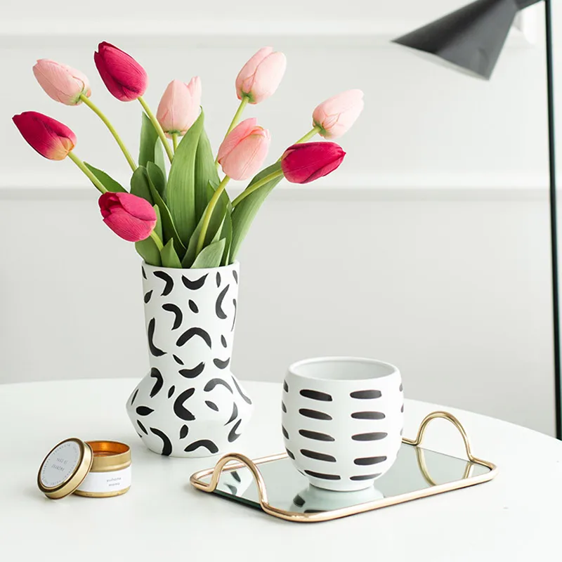 Nordijska sodobne opazila vaza dnevna soba namizje posušen cvet cvetlični aranžma posodo doma dekoracijo sočna cvetlični lonček