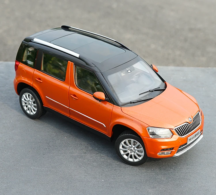 Izvirne Tovarniške 1:18 Volkswagen, Škoda Yeti Off-road Vozilo Oranžna Suv Klasičnih Modelov za Rojstni dan/božič, Darila, Zbiranje
